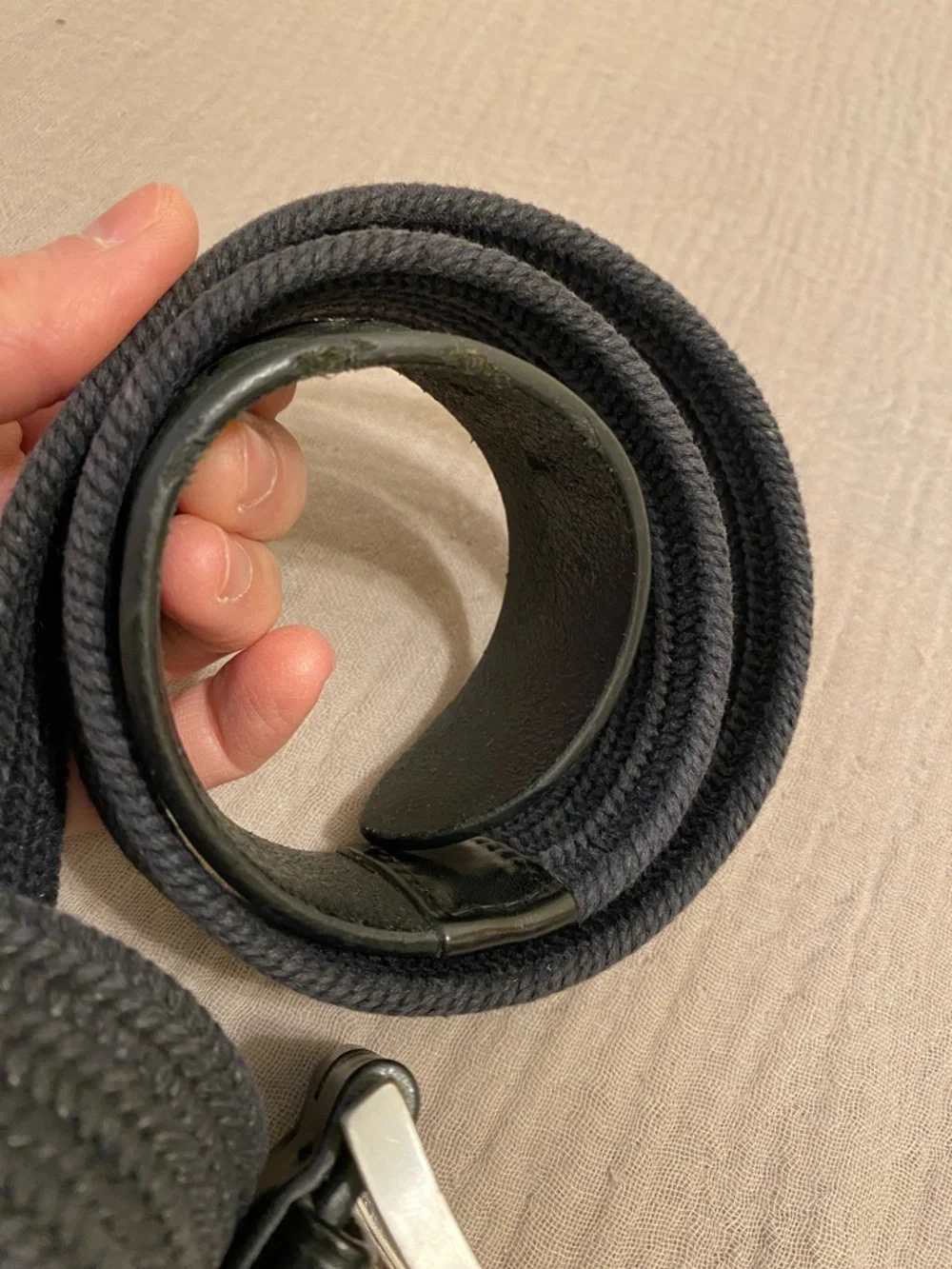 TUMI Men's Black Woven Elastic Belt with Leather Trim. 120